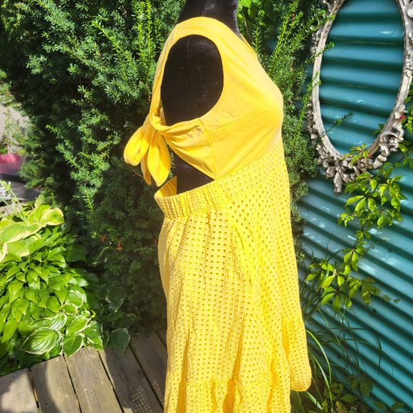 New York and Company Cottagecore Dress - Picture 3 of 5